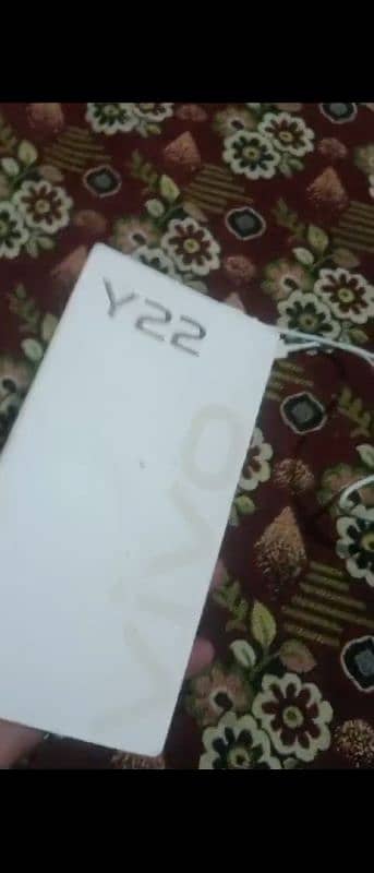 vivo y 22 with box urgent sale 3