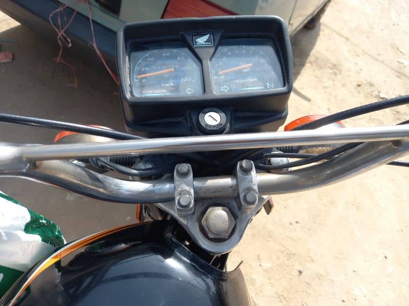 Honda CG125 2018 Karachi Num 5