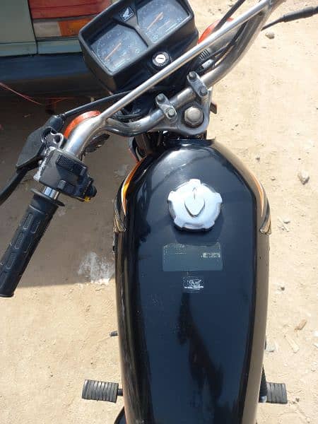 Honda CG125 2018 Karachi Num 10