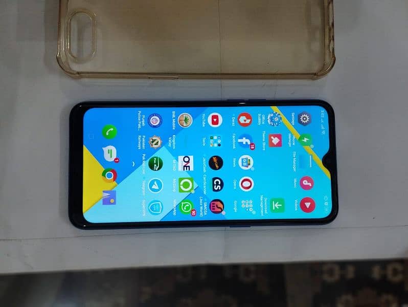 REALME C2 10/10 WITH ORIGINAL CHARGER COMPLETE BOX 0309,,30,,90,,482 1