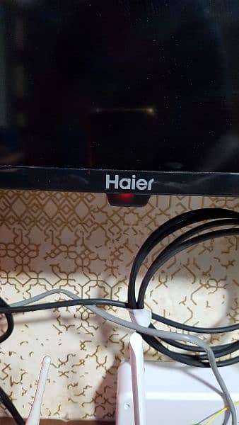 Haier 65" Smart Tv 2