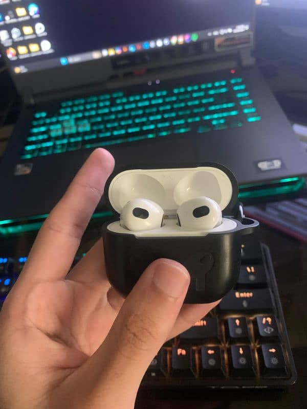 Airpods 3rd genration 2