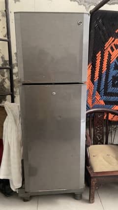 03040000146 Pel fridge small size condition very good