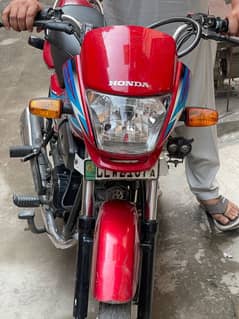 Honda priodr 100 cc 2017 model.  Condition 7/10