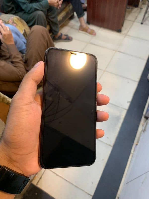 iphone 11 pro max 64gb non pta all ok 6