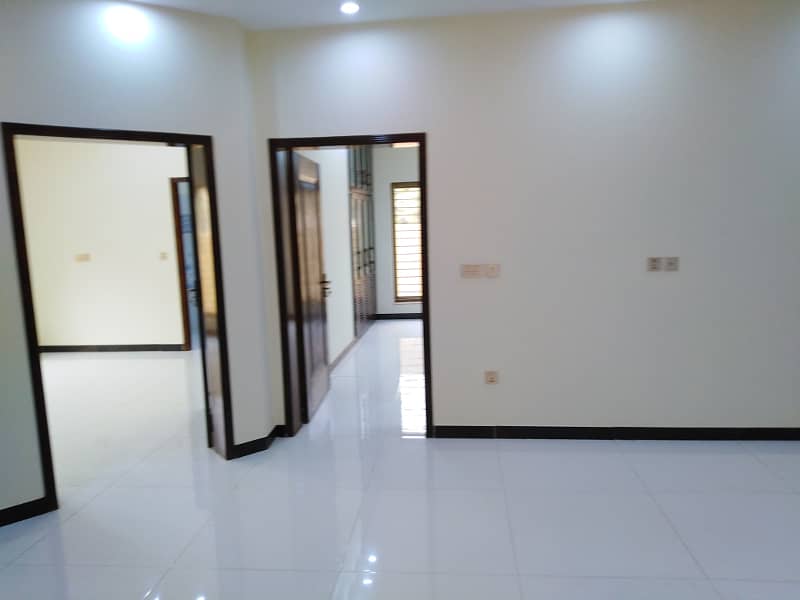 Like New 10 Marla Lower Portion For Rent In Oversease B Block Bahria Town Lahore 5