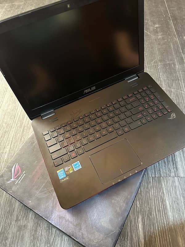 ASUS G551J Gaming laptop 0