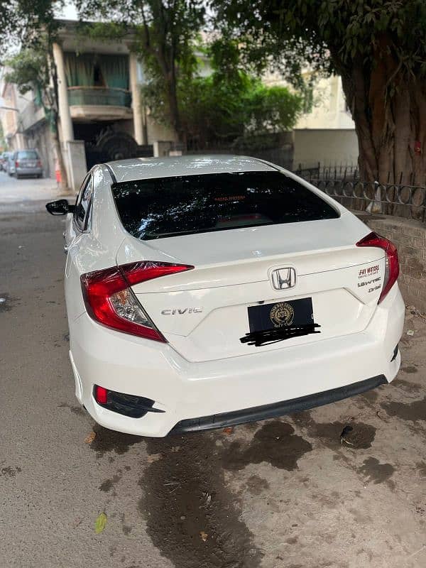 Honda Civic Oriel 2018 1