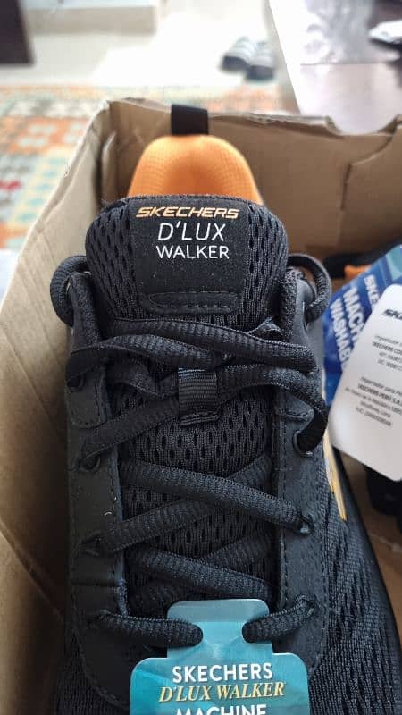 Skechers DLUX WALKER(MEMORY FOAM) Size 43 1