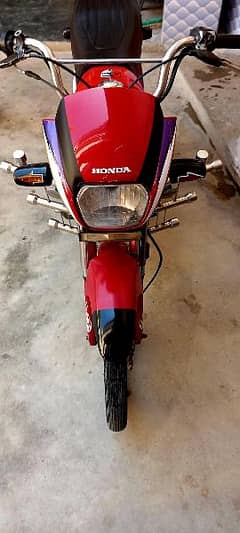 Honda 70cc Dream