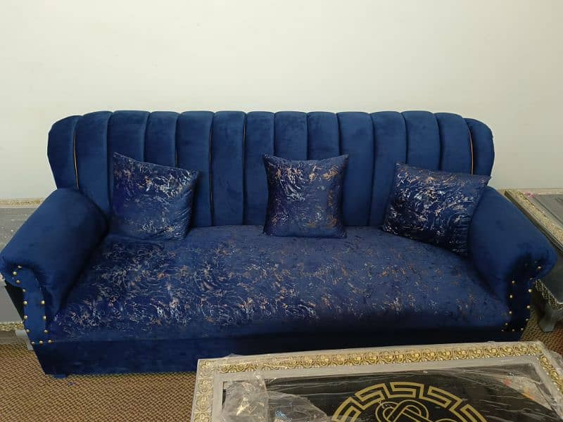 sofa five seater with table 5