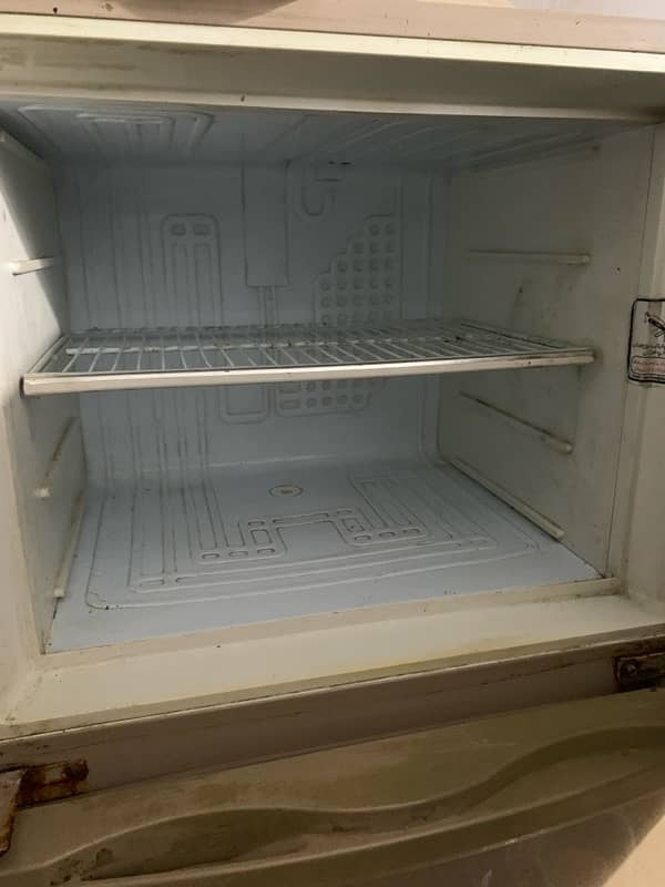 Dawlance fridge 5