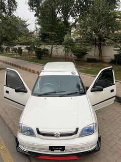 Suzuki Cultus  2012