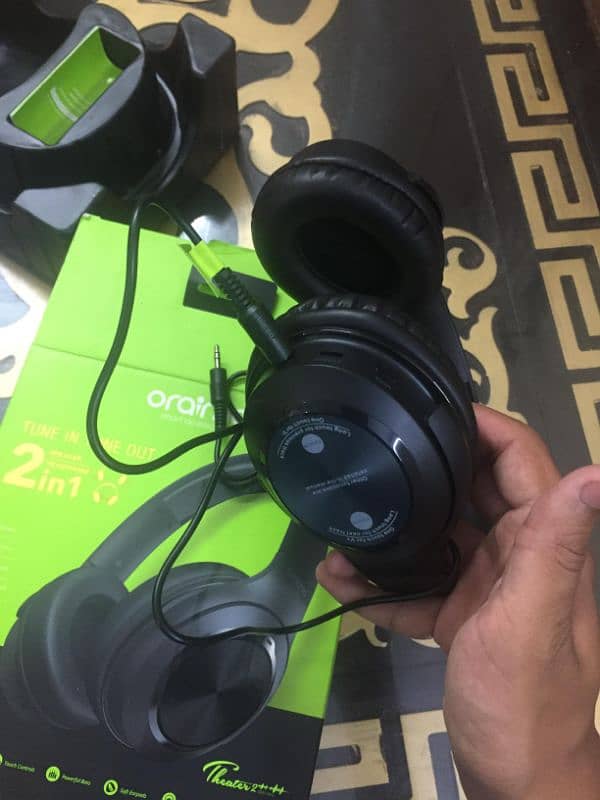 Oraimo Theatre 2 ( 2in1 ) Wireless headphones Speaker to headphones 4