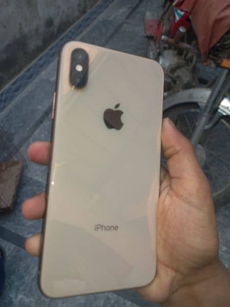 Iphone xs 64 gb pta approved 10/10 0