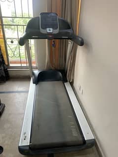 160 kg Professional Treadmill machine. 0