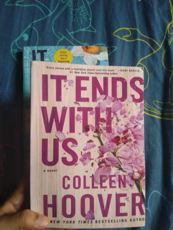 it starts with us & it ends with us by Colleen hoover 2