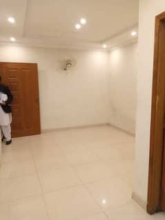 1 Bed Luxury Flat Available For Rent In Sector D Bahria Town Lahore