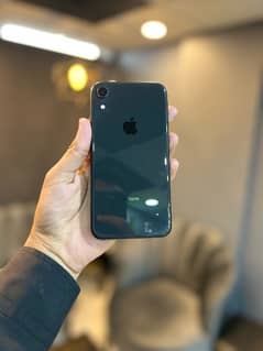 iphone XR 128gb waterpack simlocked