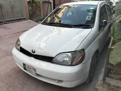 Toyota Platz 2001 0