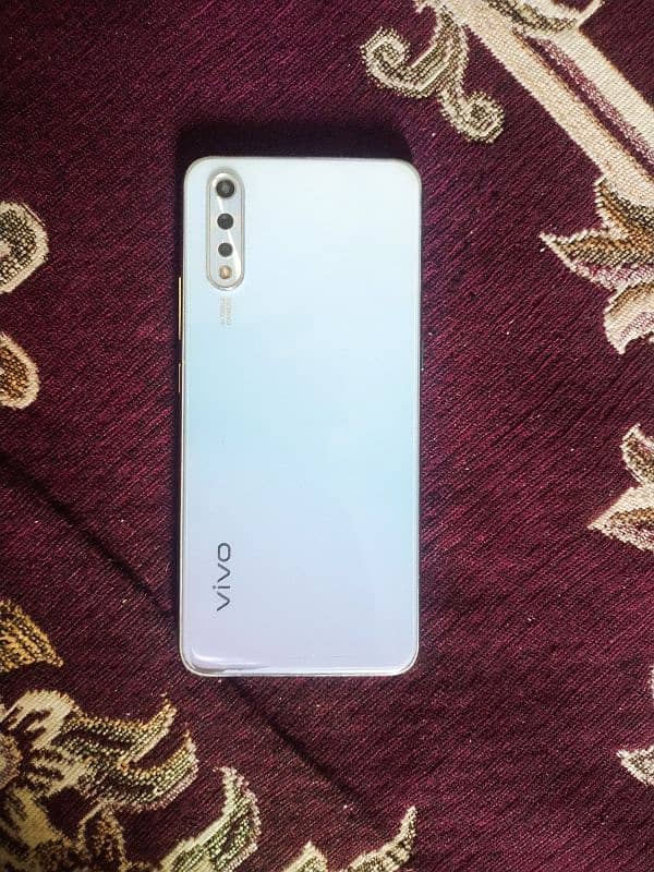 Vivo S1 4Ram 128Memory 5