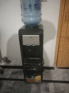 Nas gas dispenser Good condition