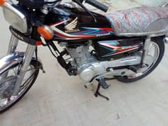 Honda 125 Hyderabad number 19 model