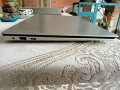 Macbook style laptop