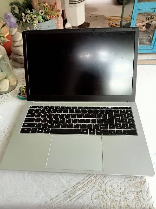 Macbook style laptop 1