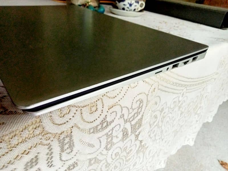 Macbook style laptop 3