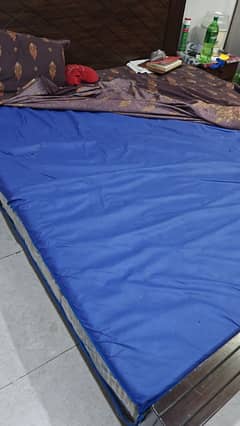 King Size Bed Mattress For Sale In Good Condition