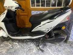 pakzon electric scooty for sale