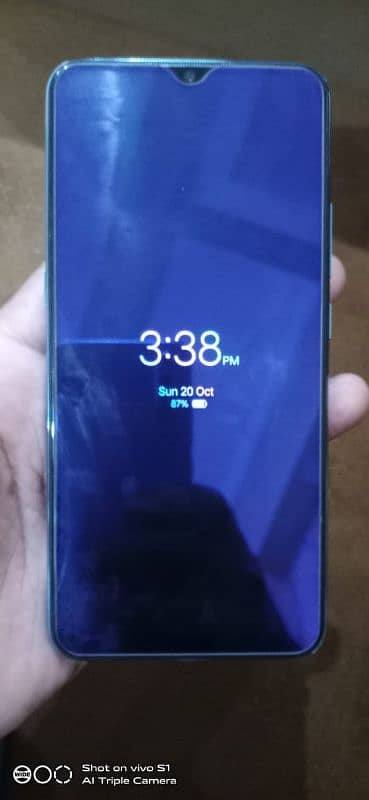 vivo S1  4ram 128 gb 6