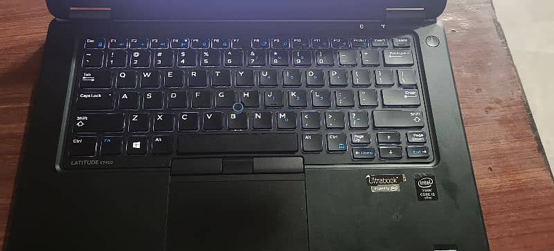 Dell Laptop Latitude E7450 5