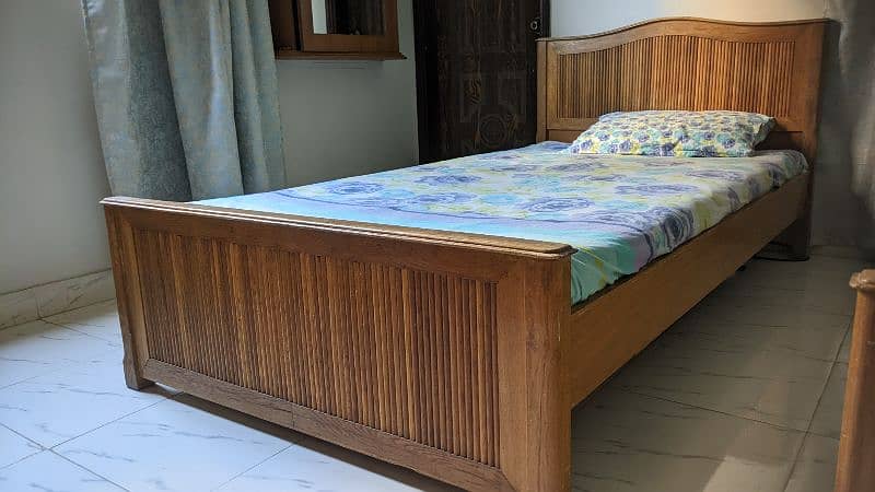 two single beds in good condition 4