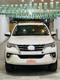 Toyota Fortuner V 2020