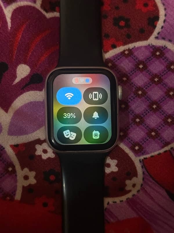 Apple  watch series 6 3