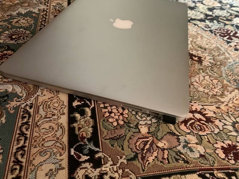 macbook pro 2015 3