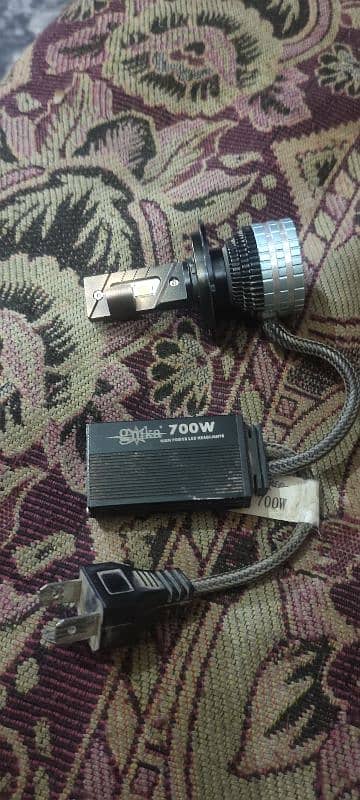 gmka light 700w Brend new 5