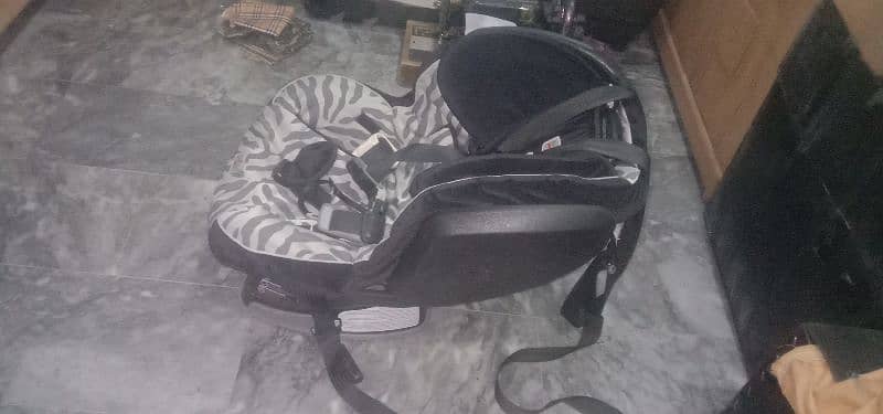 baby seat 2