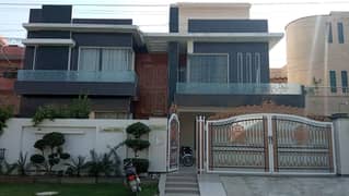 1 Kanal Fully Furnished House For Rent