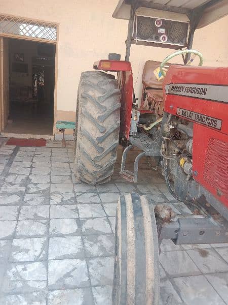 Tractor bohat achy condition ha best price ha 2