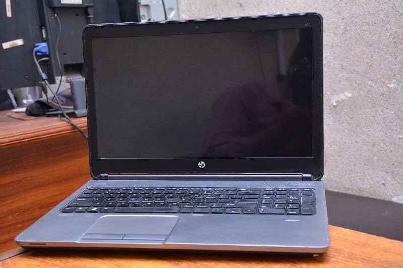 HP elite book 650 10