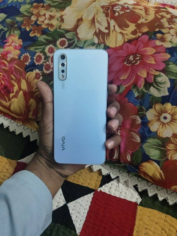 I am sale for my vivo s1 mobile 5