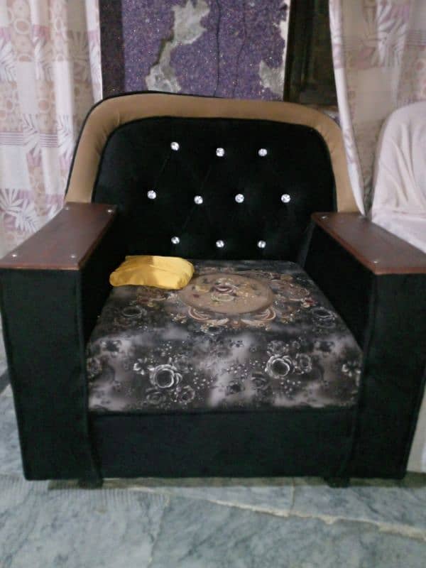 5 SEATER NEW SOFA SET  FOR Sale | 100% NEW 4