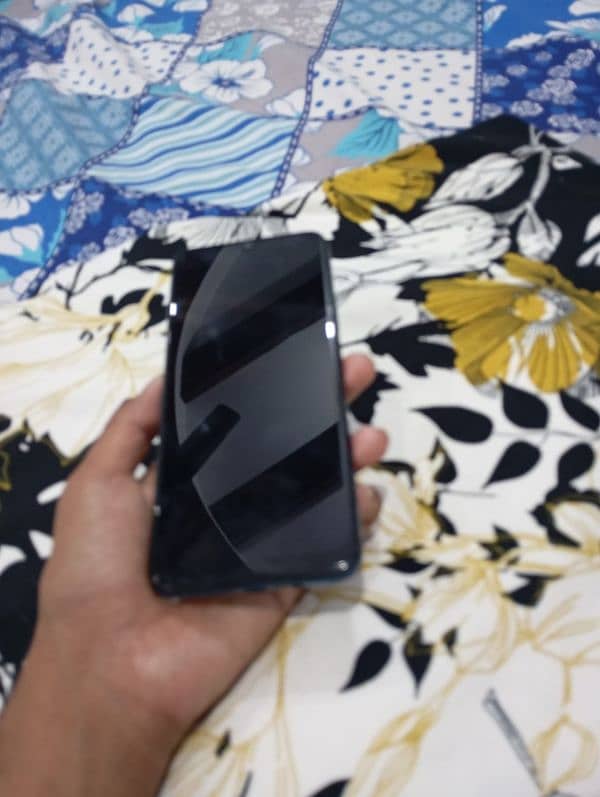 Infinix Hot 9 play (3/64) For sale 9