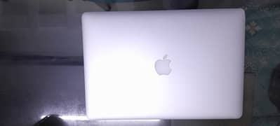 Macbook Pro 2015 16/256GB