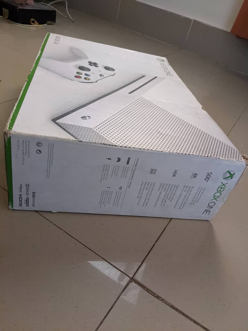 Xbox One S 500gb USA/CANADIAN variant 5