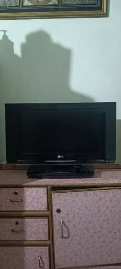 LCD Tv 22 inches