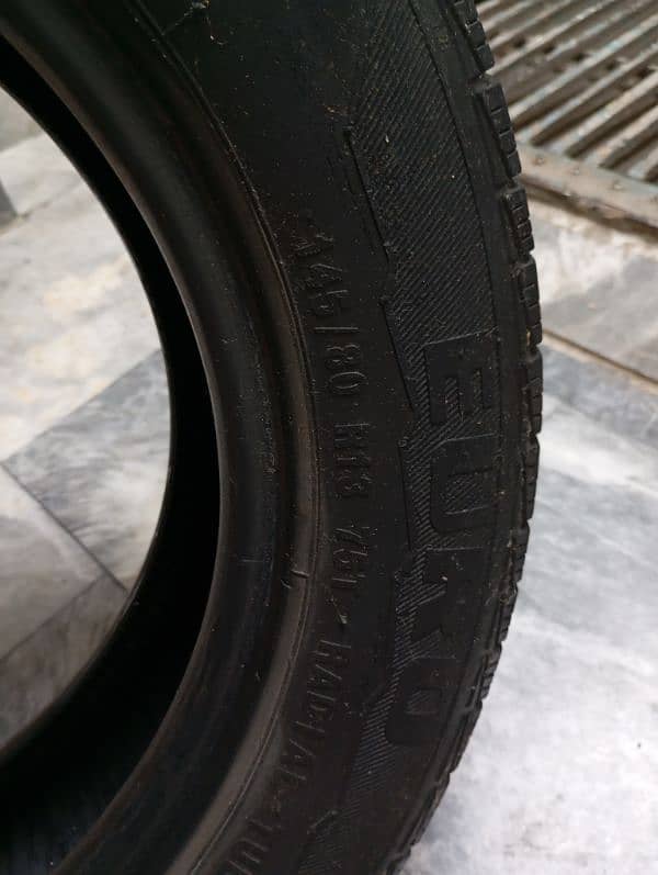 Tyre 165/70 R13 2